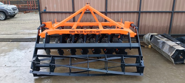 Борона дисковая навесная БДН 2,4х2Н с амортизаторами катка, 14 рабочих органов купить в Твери – «БДН-АгроКубань», 2