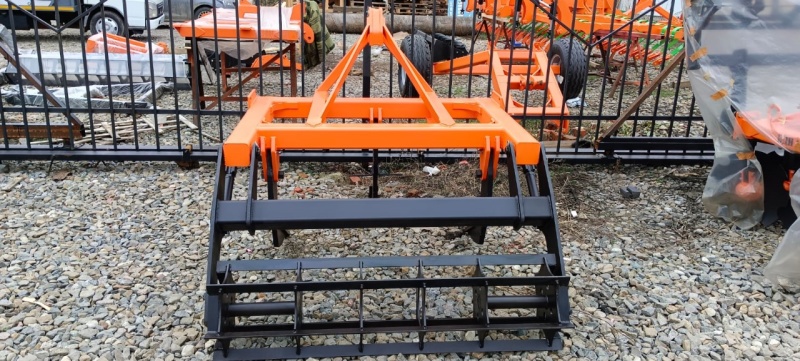 Плуг чизельный ПЧН 1,6 с планчатым катком купить в Твери – «БДН-АгроКубань», 2