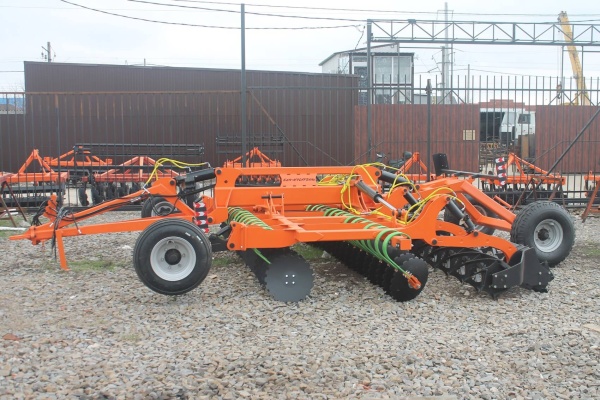 Лущильник мульчировщик дисковый прицепной «АВРОРА» ЛД-5Б, 40 рабочих узлов купить в Твери – «БДН-АгроКубань», 2