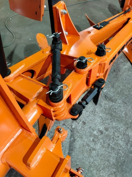 Плуг навесной оборотный 3/35+1 купить в Твери – «БДН-АгроКубань», 5