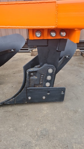 Плуг отвальный ПЛН 3-35 (3 корпуса) купить в Твери – «БДН-АгроКубань», 3