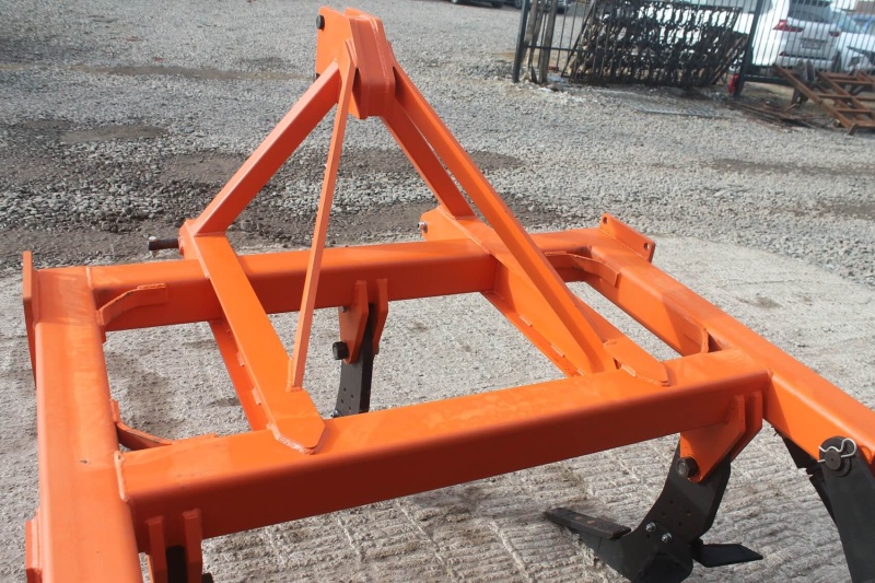 Плуг чизельный ПЧН-1,6 с зубчатым катком купить в Твери – «БДН-АгроКубань», 7