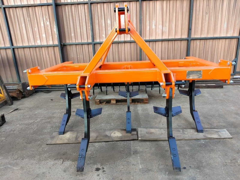 Плуг чизельный навесной ПЧН-2,1Н с зубчатым катком купить в Твери – «БДН-АгроКубань», 5